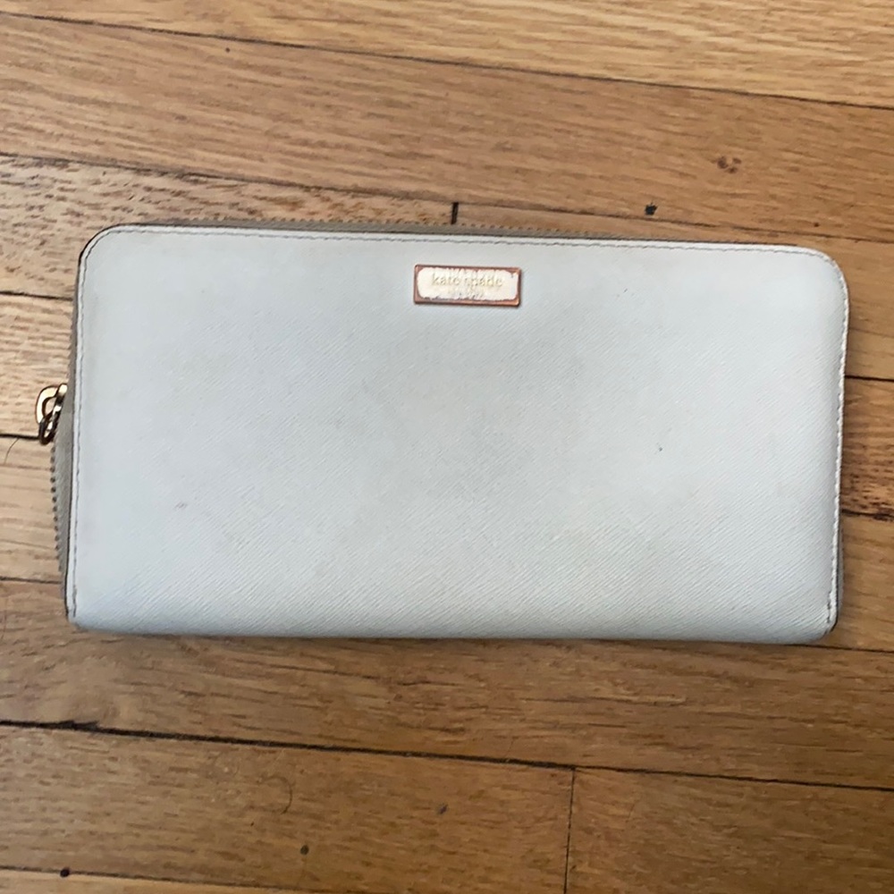 Kate Spade women’s wallet